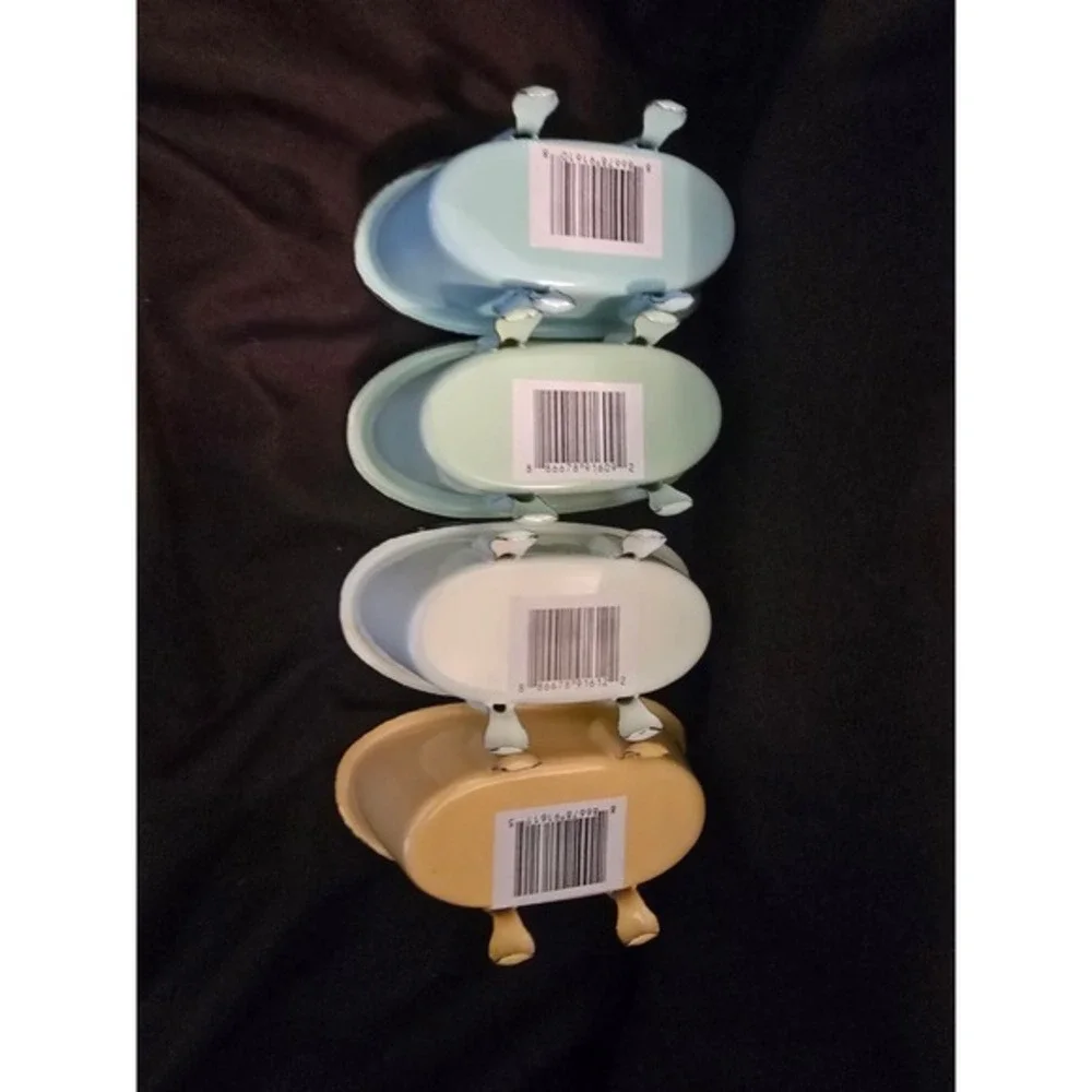 Blue Stallion Set of 4 Ceramic Clawfoot Bathtub Soap‎ Dishes Pastel